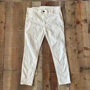 Blue delta womens size 34” cream skinny mid rise denim jeans